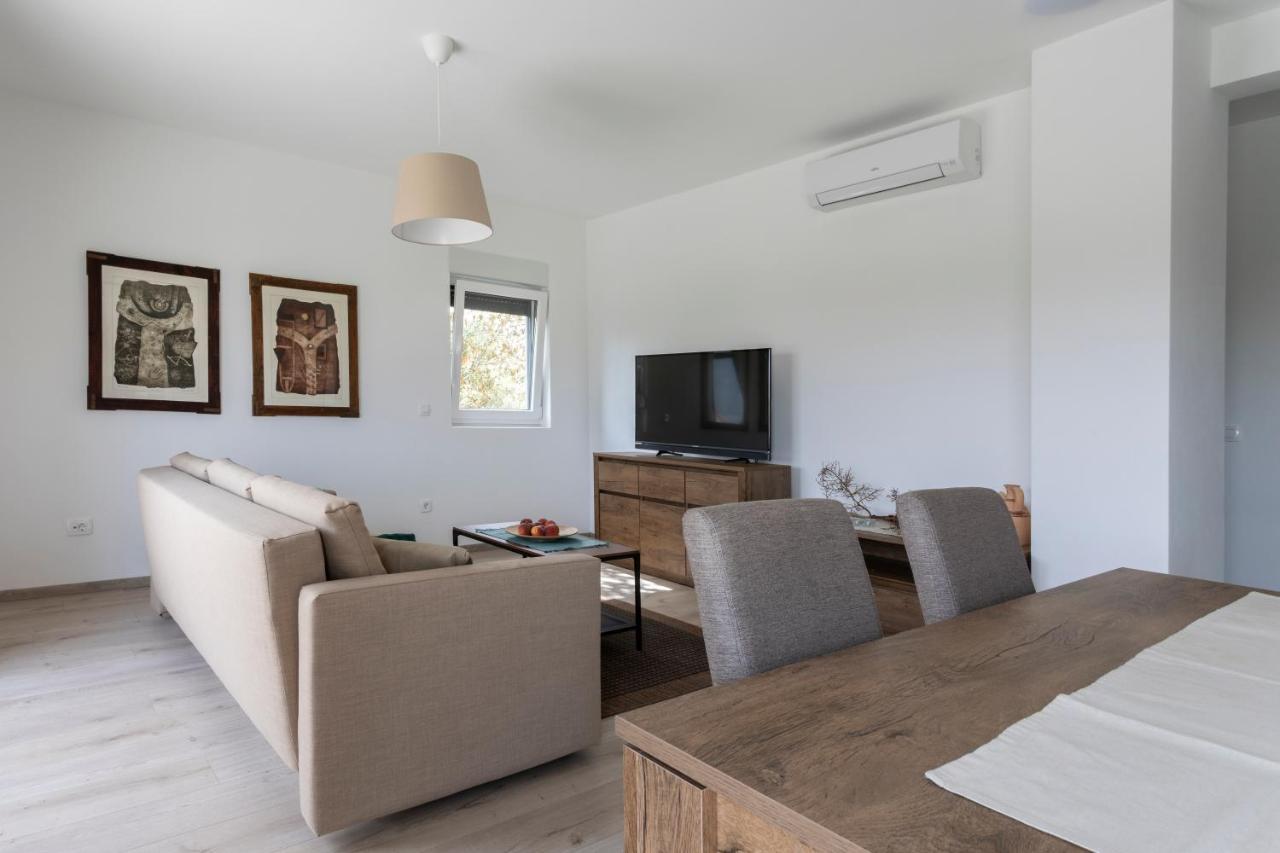 Atena Zaton 2 Apartment Nin Exterior photo