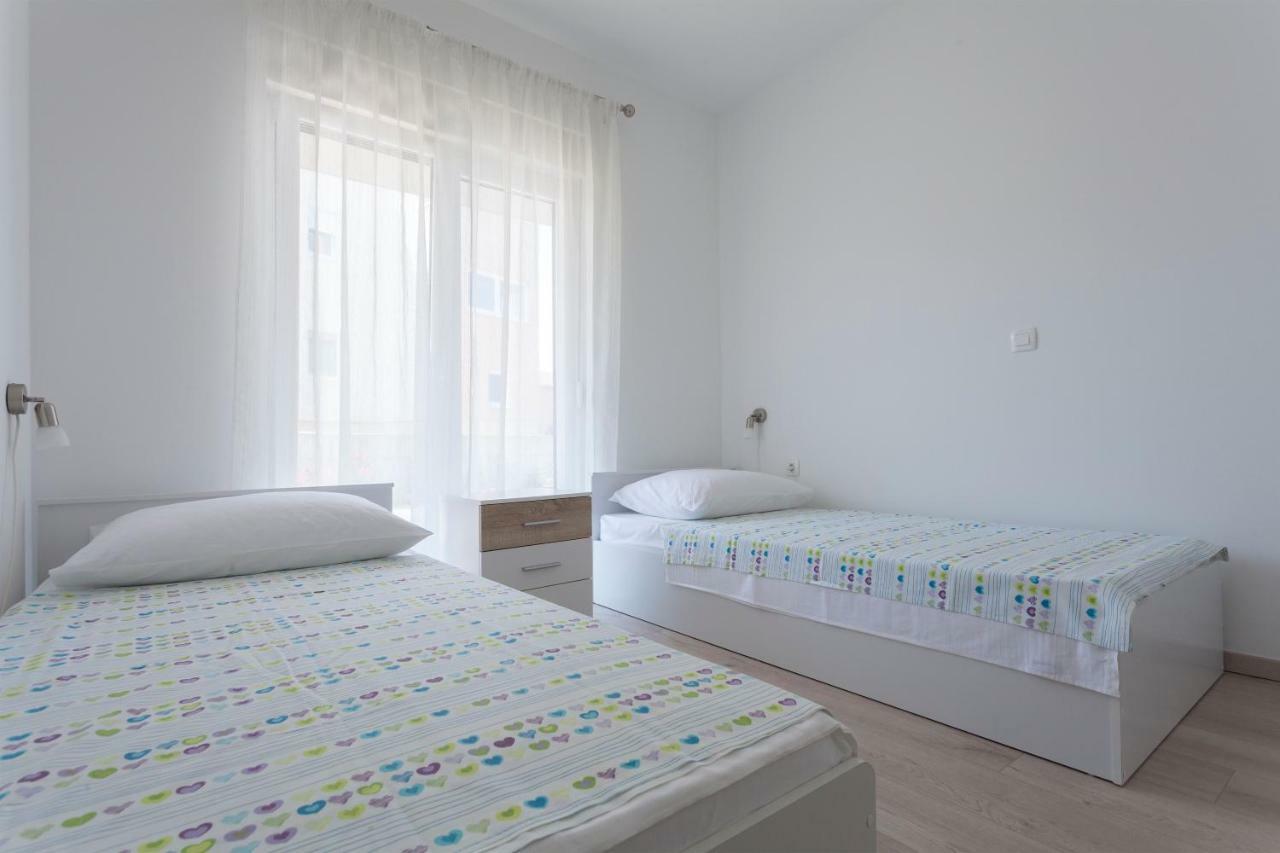 Atena Zaton 2 Apartment Nin Exterior photo